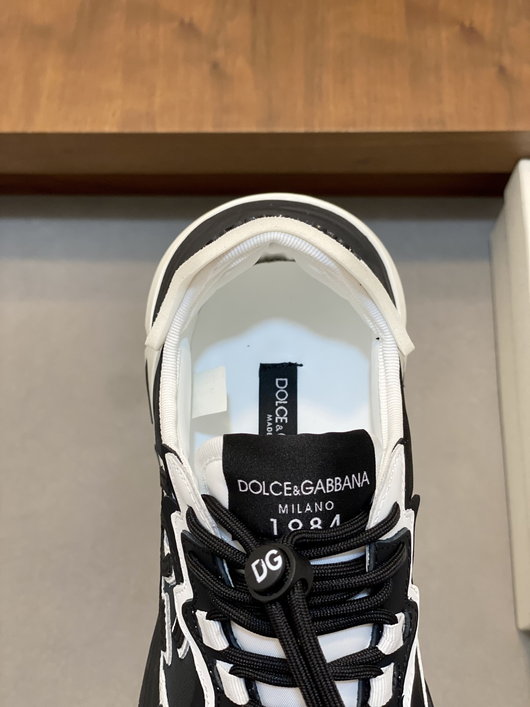 olce & Gabbana shoe